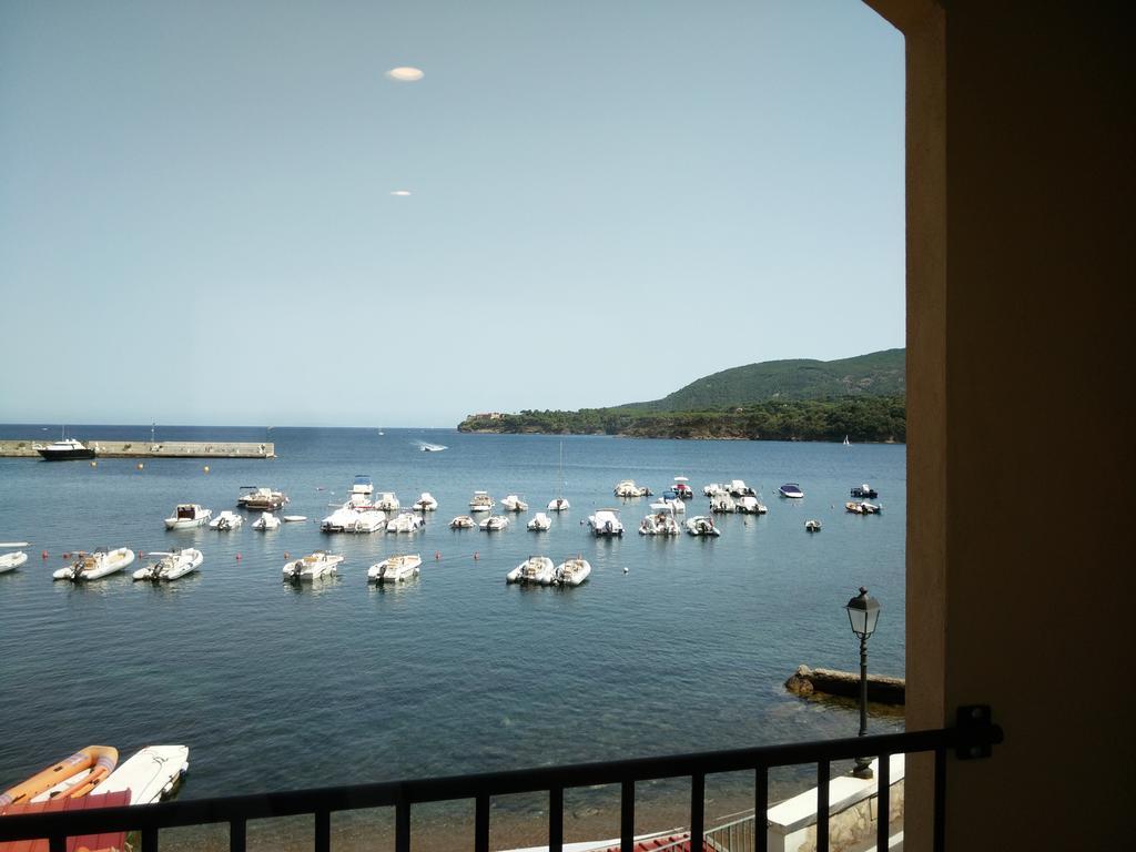 Hotel L'Approdo Porto Azzurro Pokoj fotografie