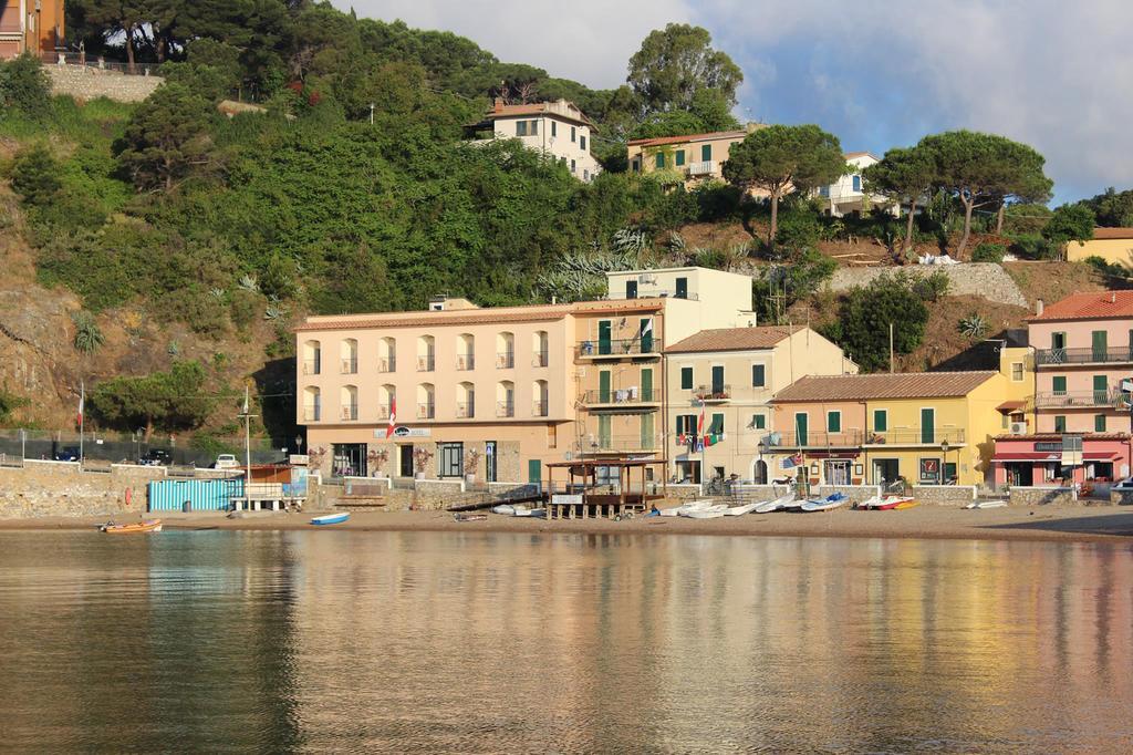 Hotel L'Approdo Porto Azzurro Exteriér fotografie